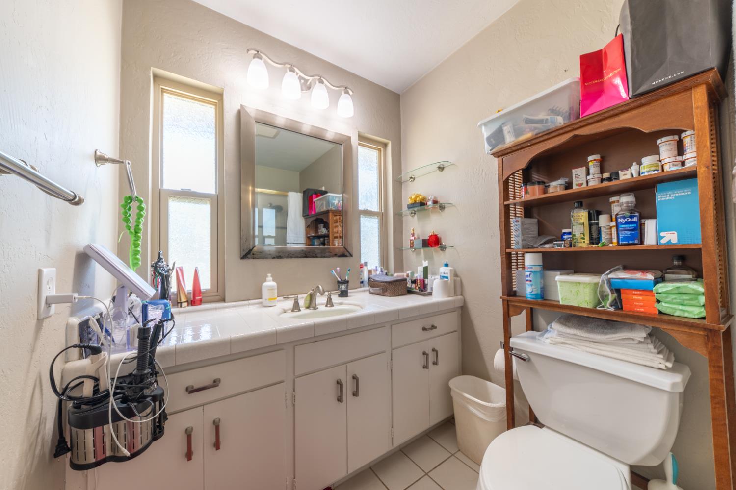 1626 W Mesa Ave, Fresno, CA 93711