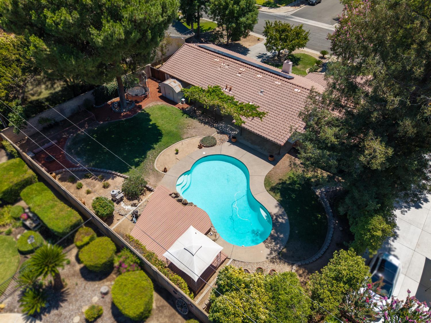 1626 W Mesa Ave, Fresno, CA 93711