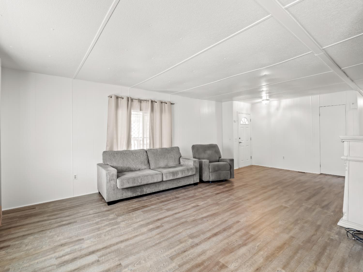 221 W Herndon Ave #184, Fresno, CA 93650