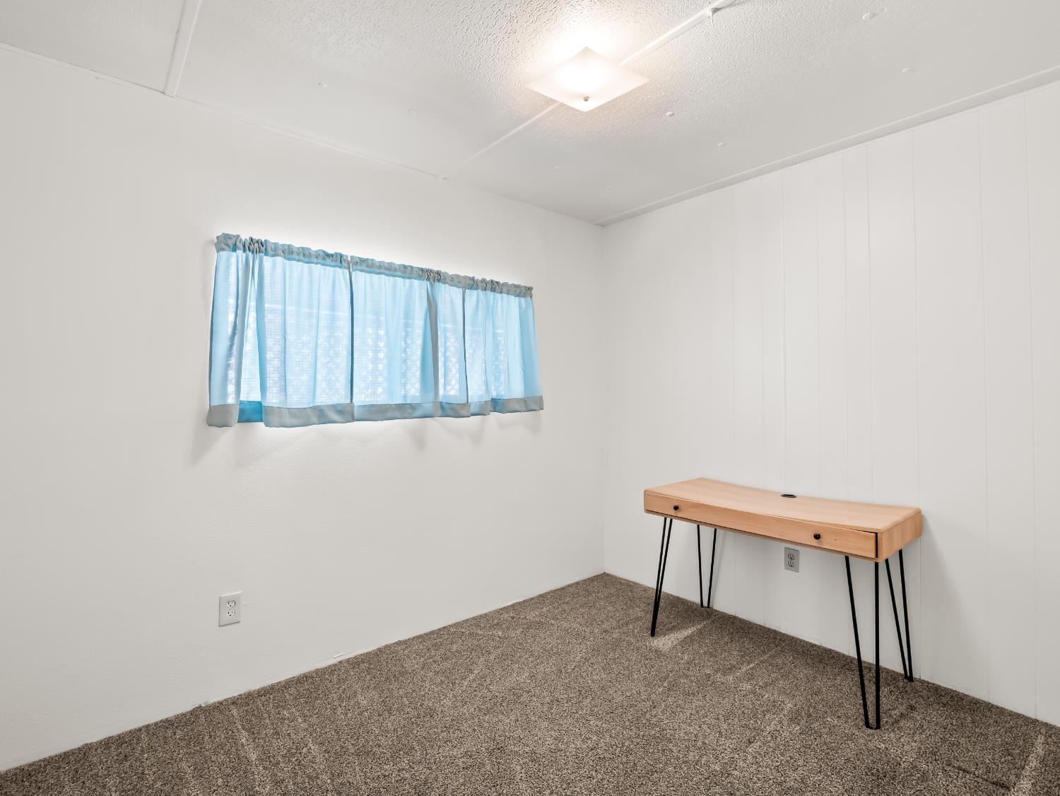221 W Herndon Ave #184, Fresno, CA 93650