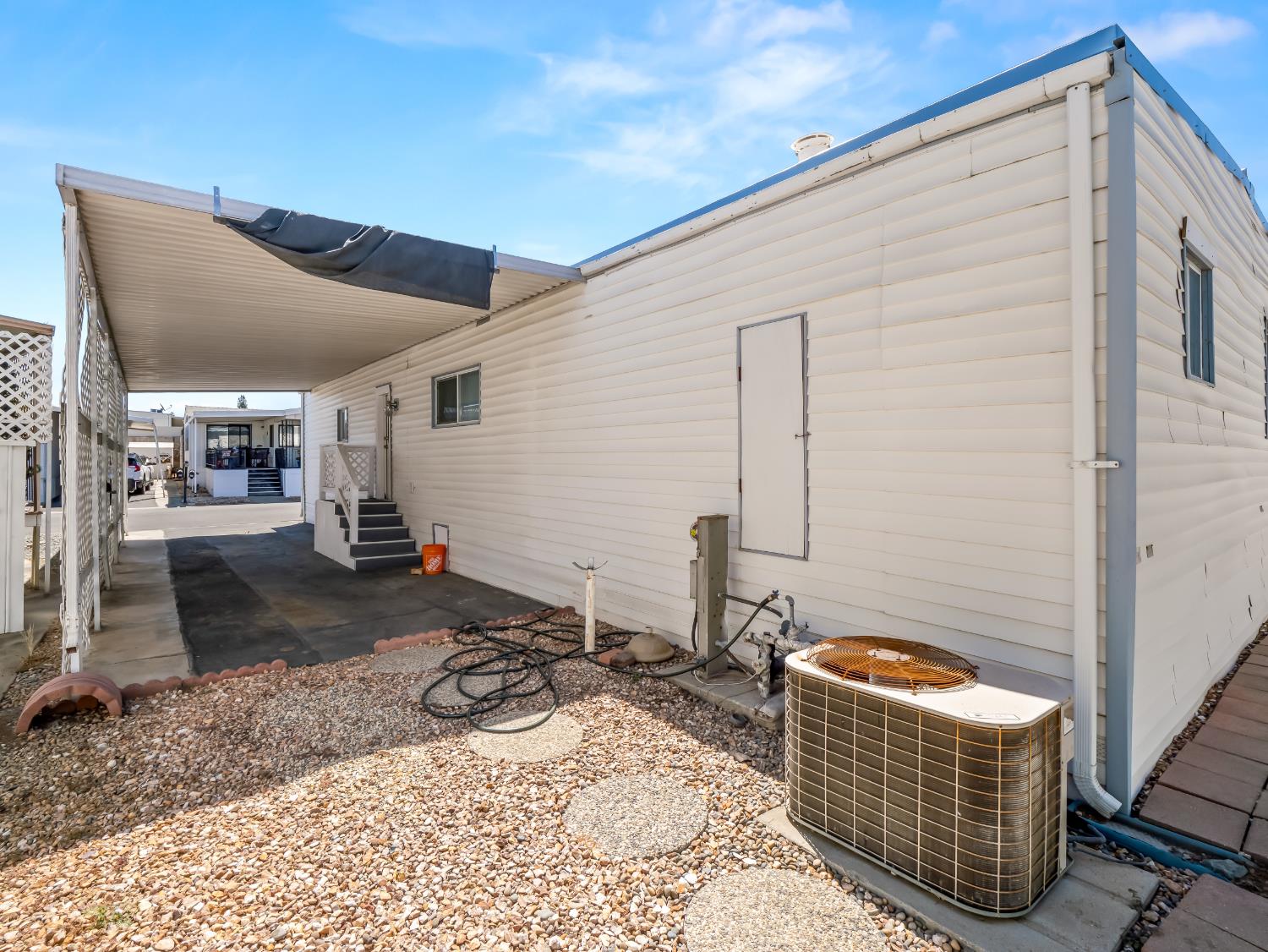 221 W Herndon Ave #184, Fresno, CA 93650