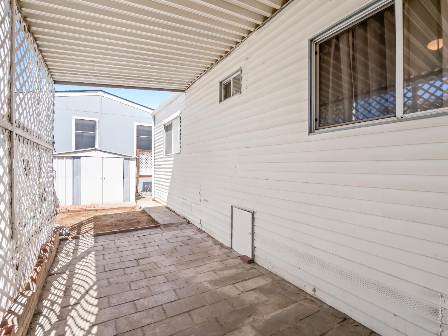 221 W Herndon Ave #184, Fresno, CA 93650