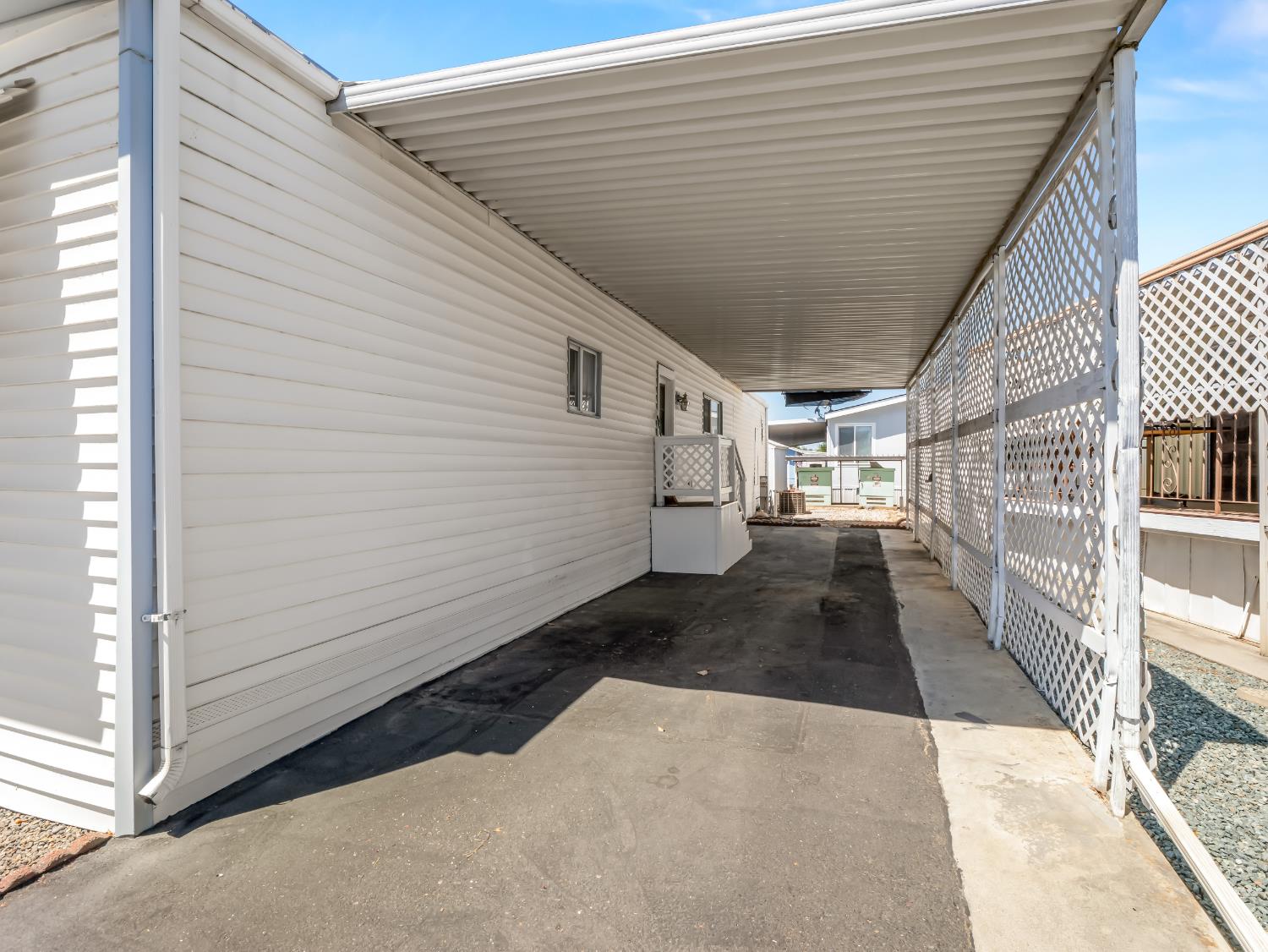 221 W Herndon Ave #184, Fresno, CA 93650