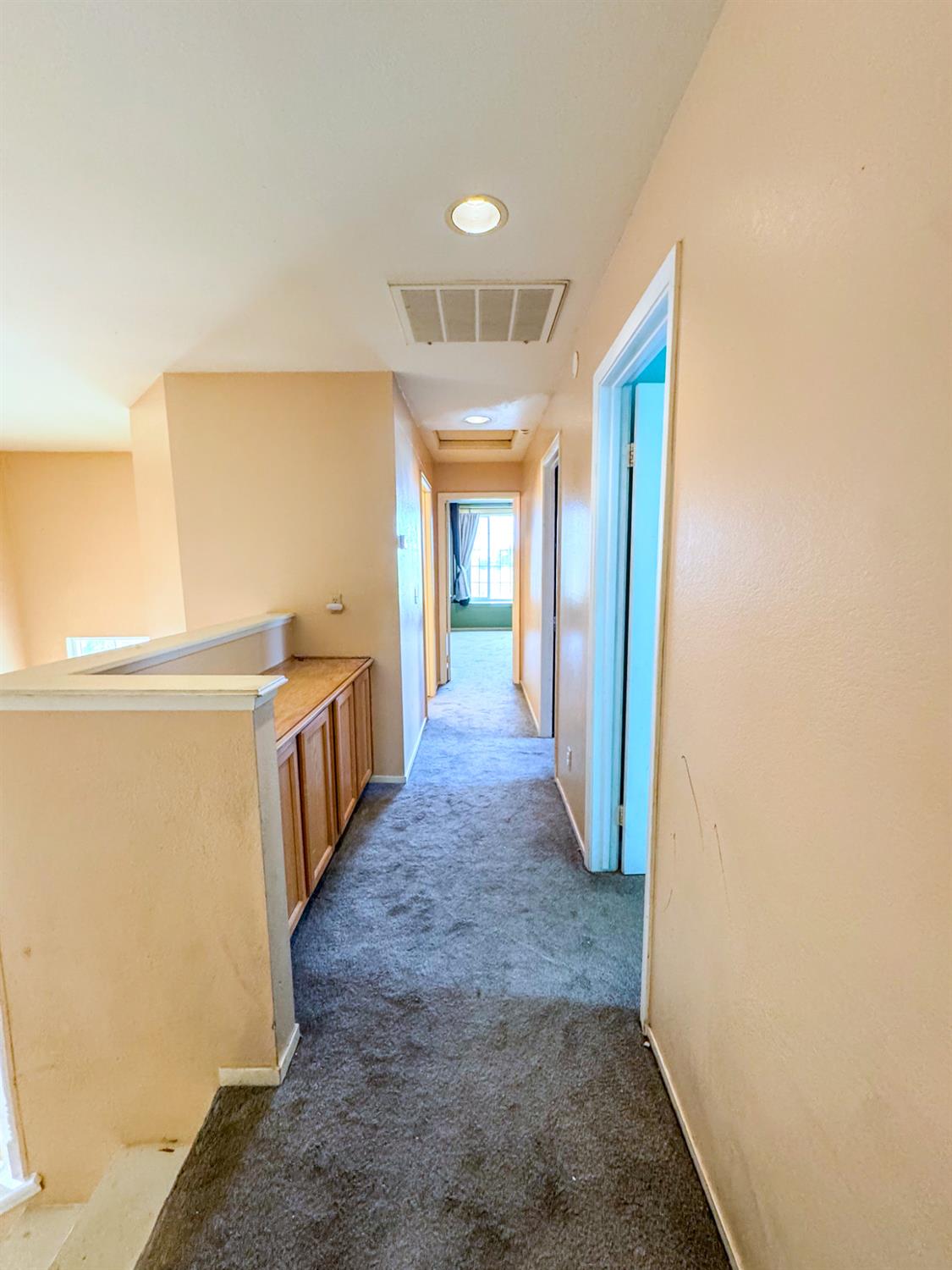 5542 W Willis Ave, Fresno, CA 93722