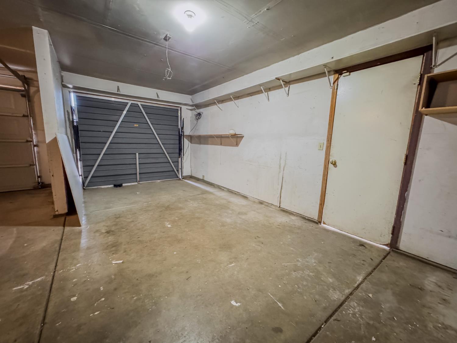 5542 W Willis Ave, Fresno, CA 93722