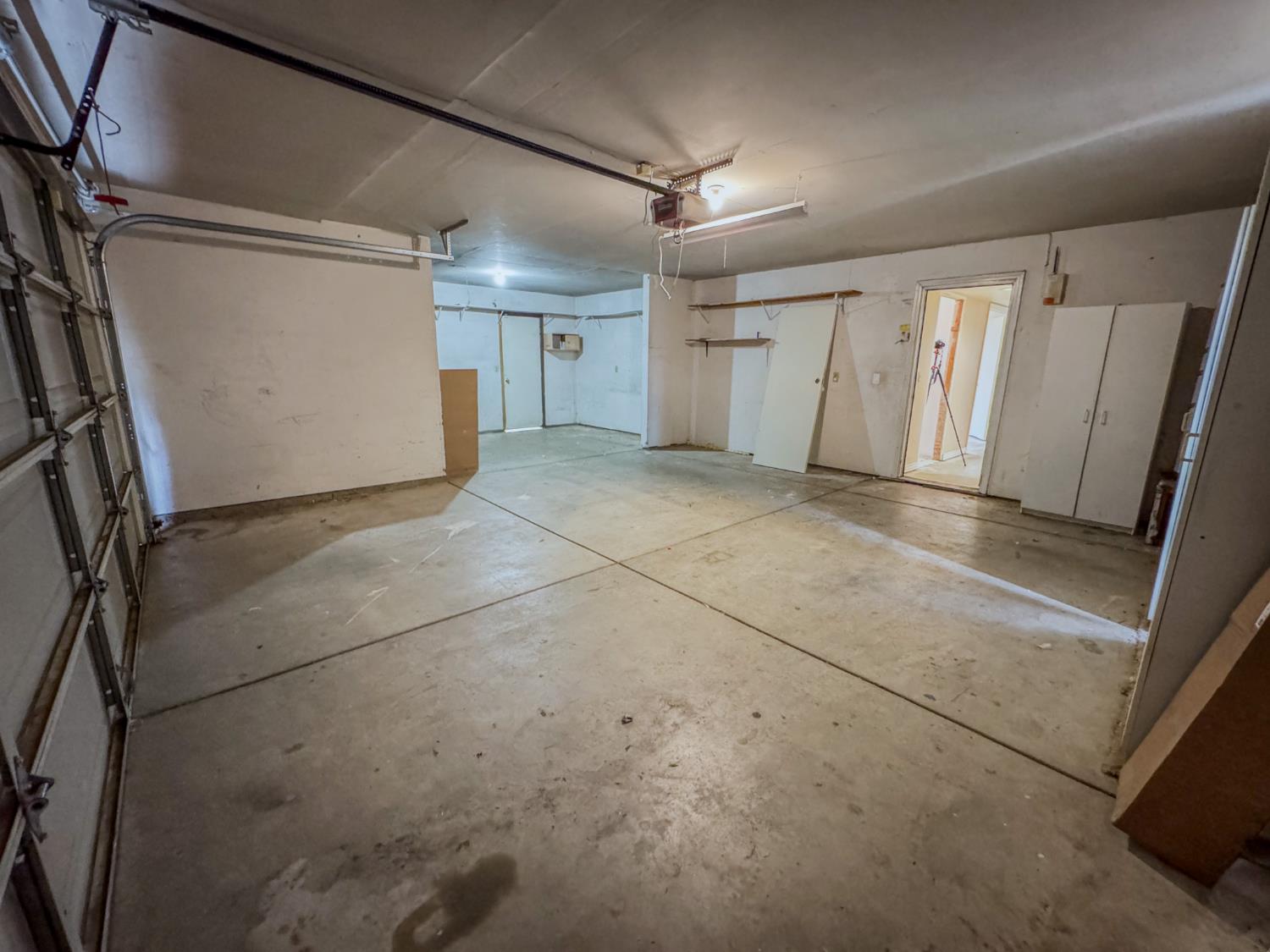 5542 W Willis Ave, Fresno, CA 93722