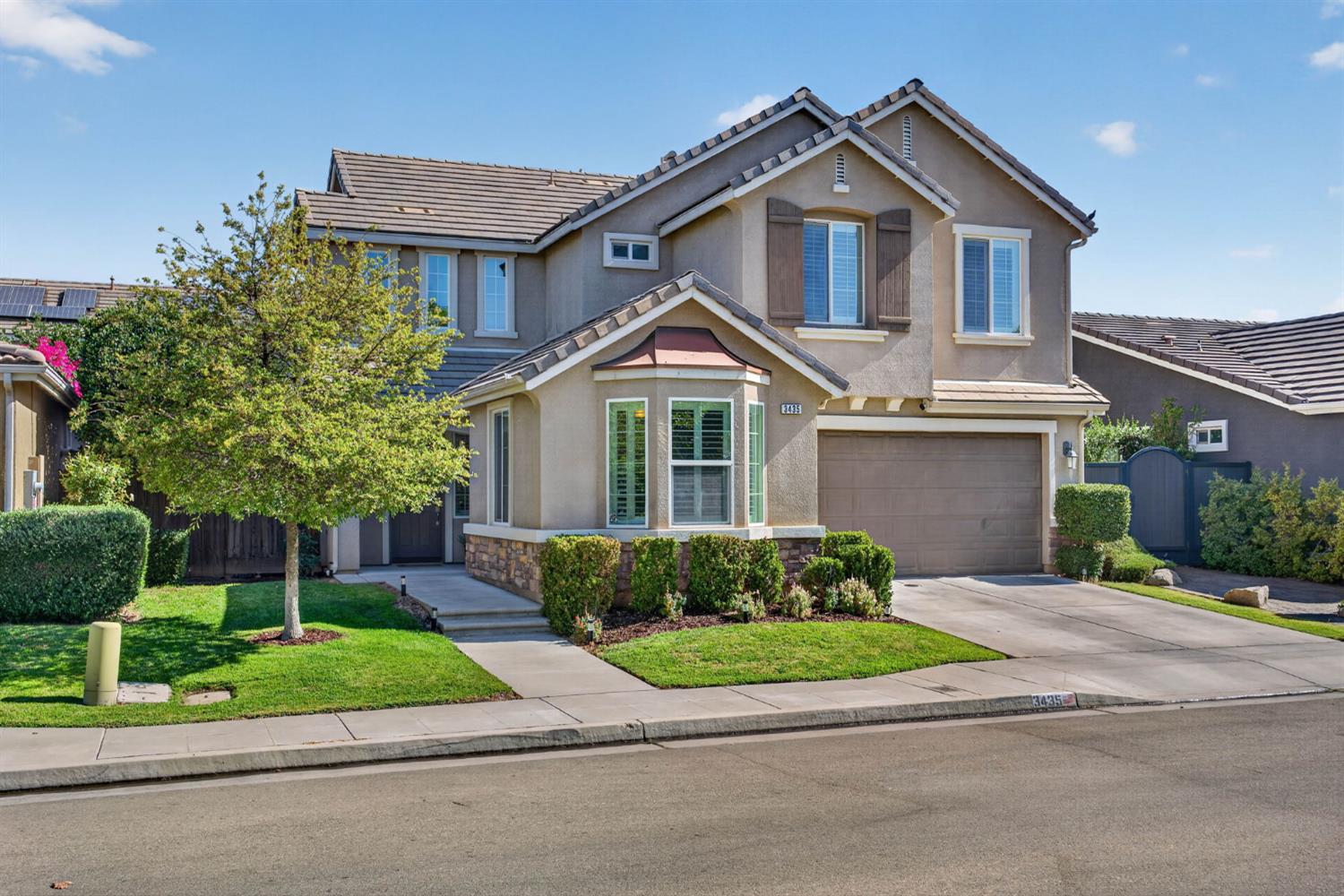 3435 Bellaire Ave, Clovis, CA 93619