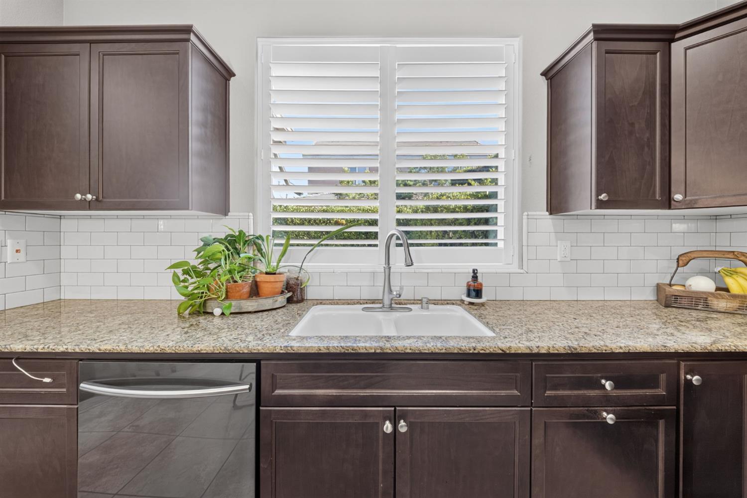 3435 Bellaire Ave, Clovis, CA 93619