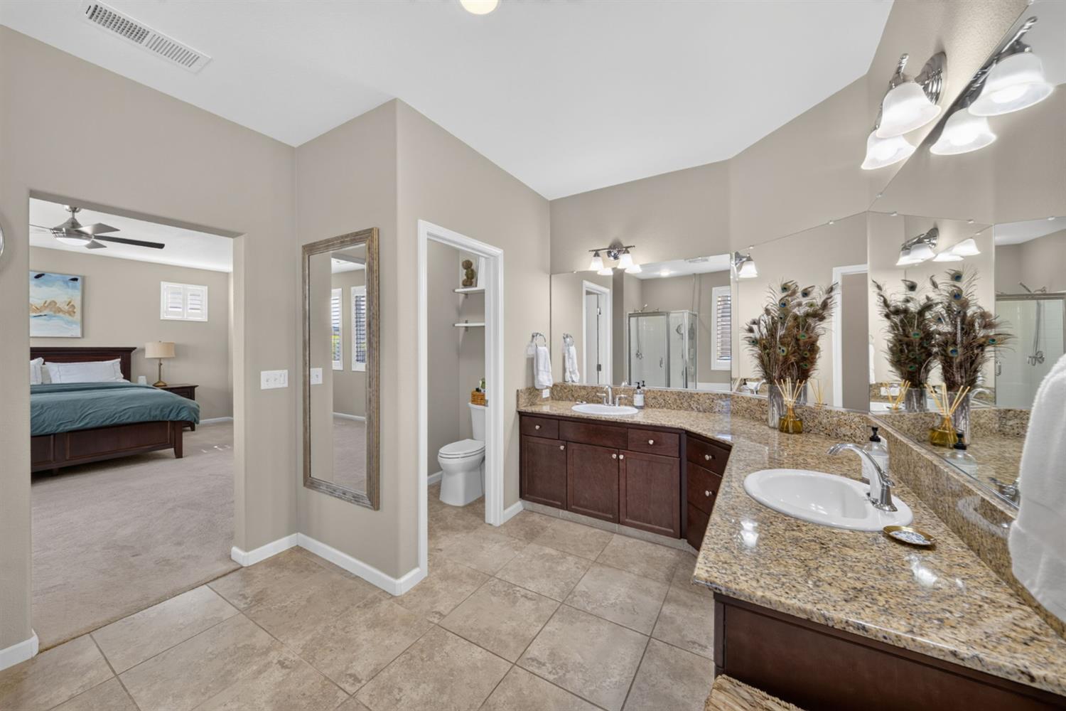 3435 Bellaire Ave, Clovis, CA 93619