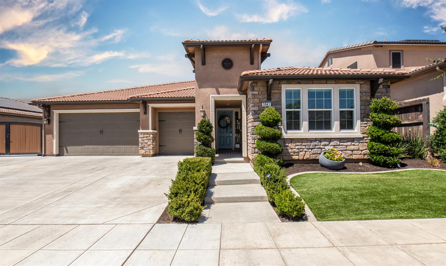 3941 Sussex Ave, Clovis, CA 93619