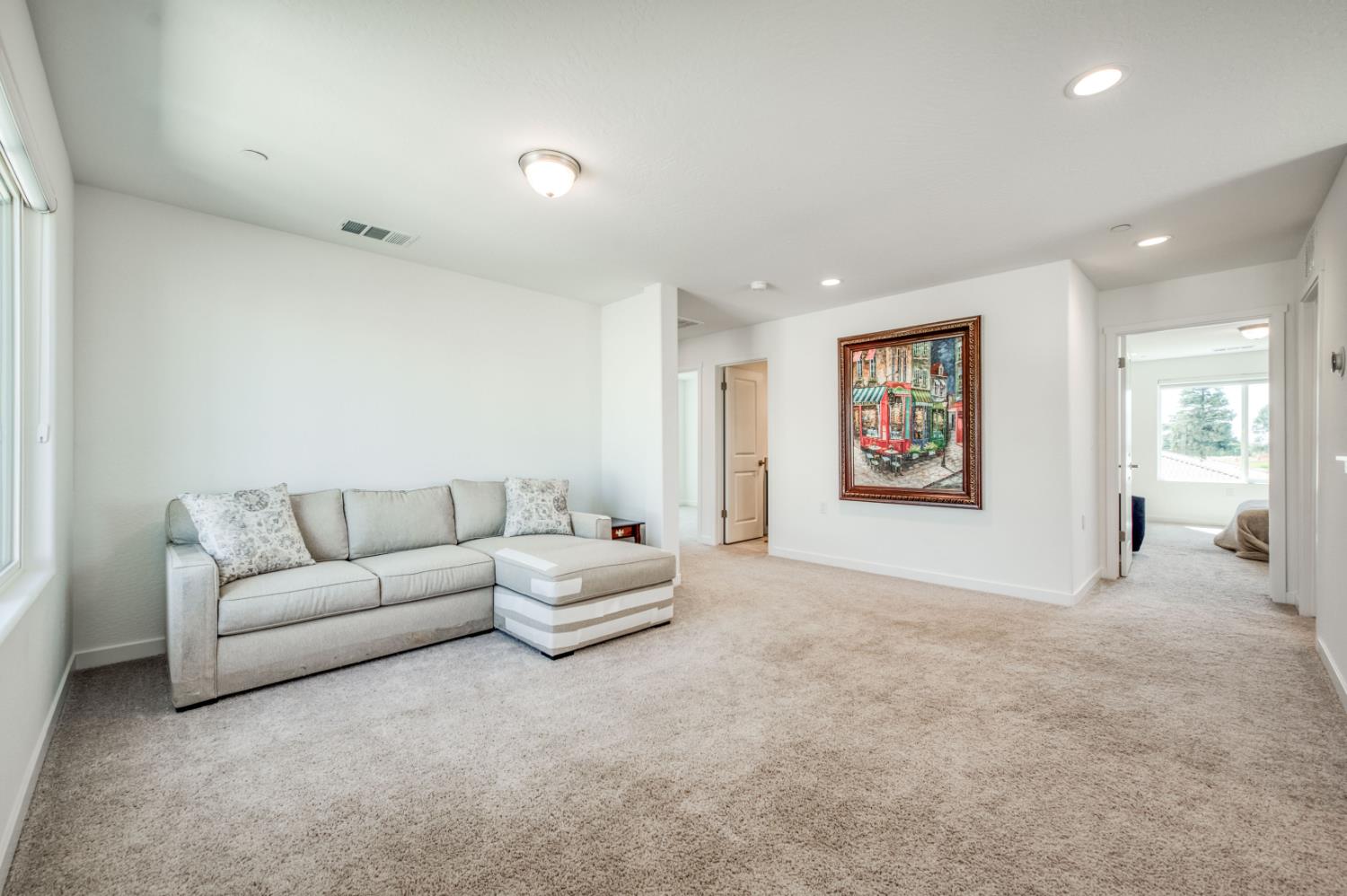 11189 N Ocaso Dr, Fresno, CA 93730