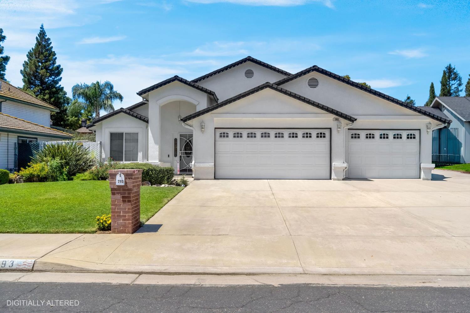293 Post Ave, Sanger, CA 93657