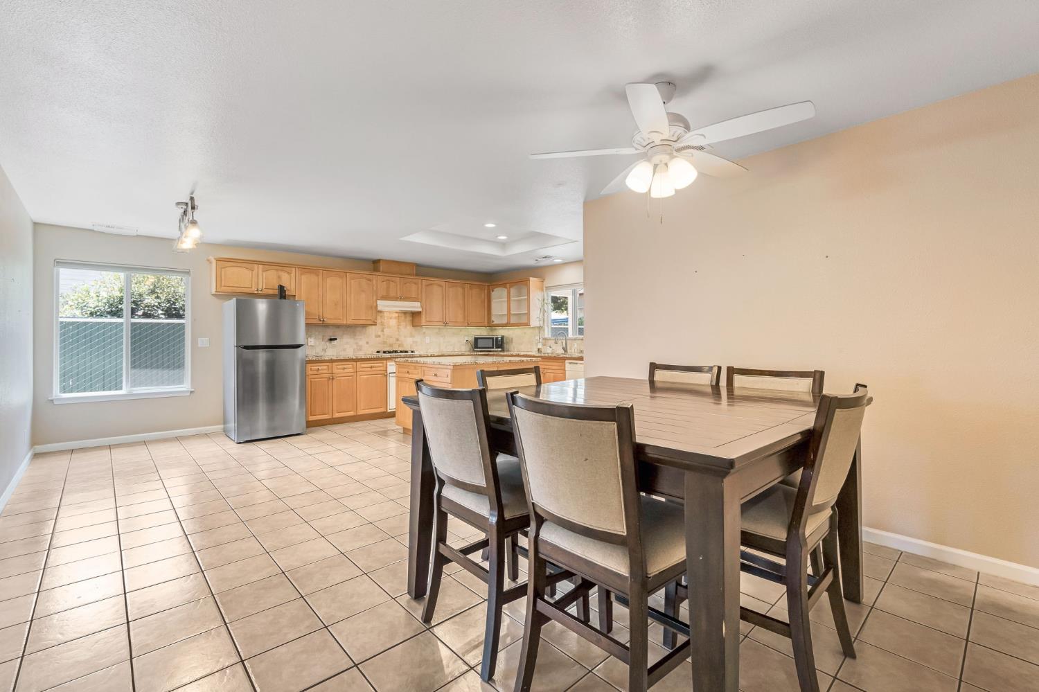293 Post Ave, Sanger, CA 93657