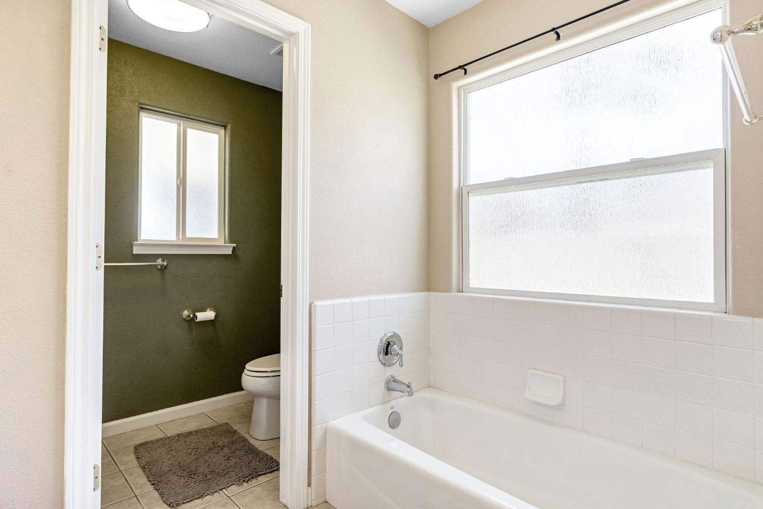 293 Post Ave, Sanger, CA 93657