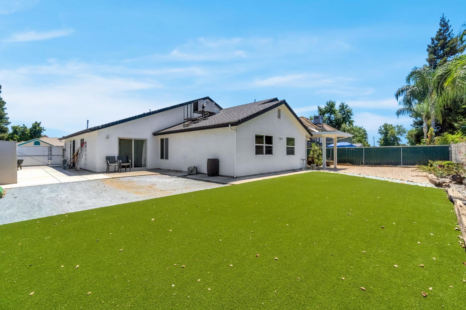 293 Post Ave, Sanger, CA 93657