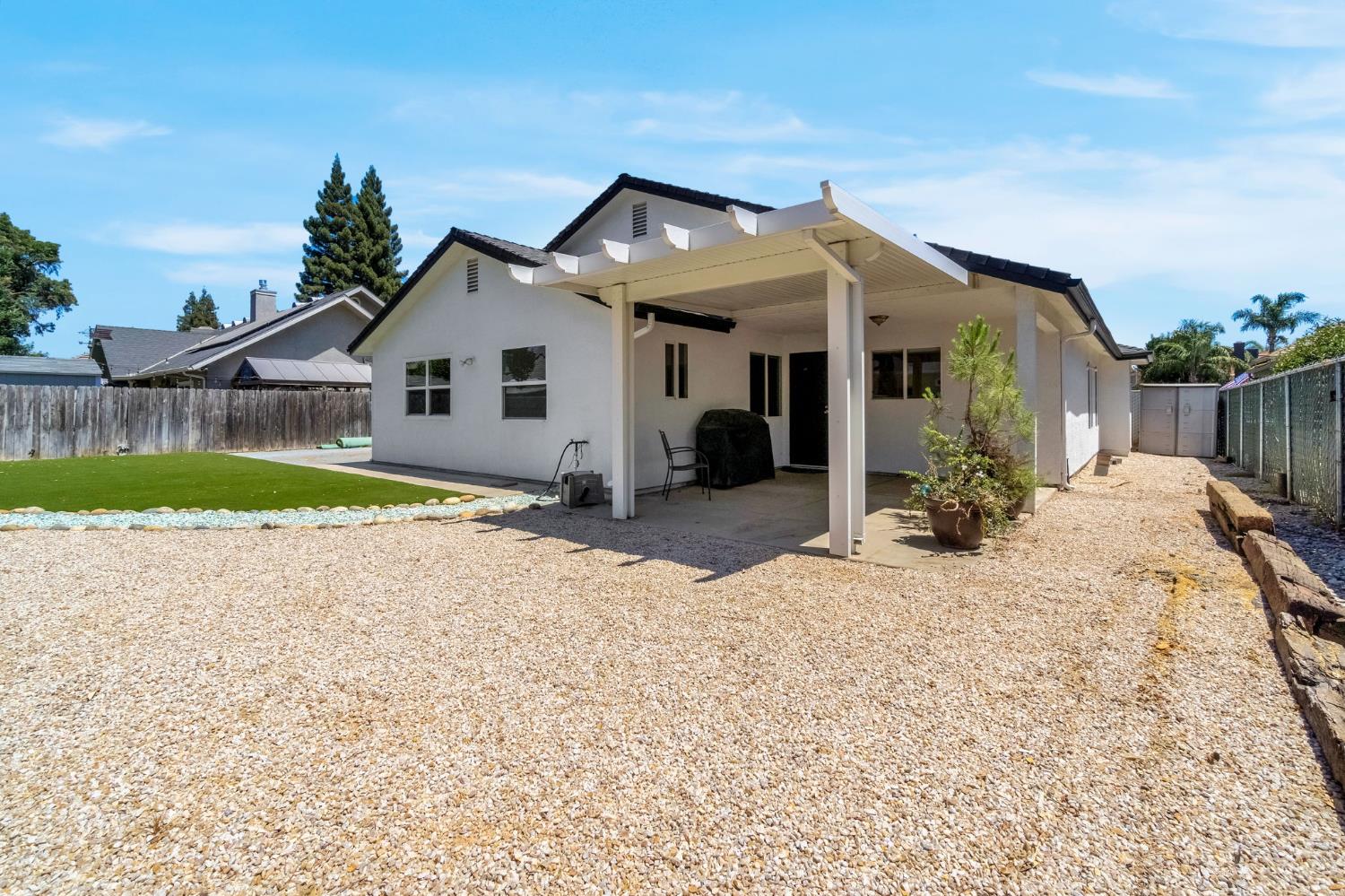 293 Post Ave, Sanger, CA 93657