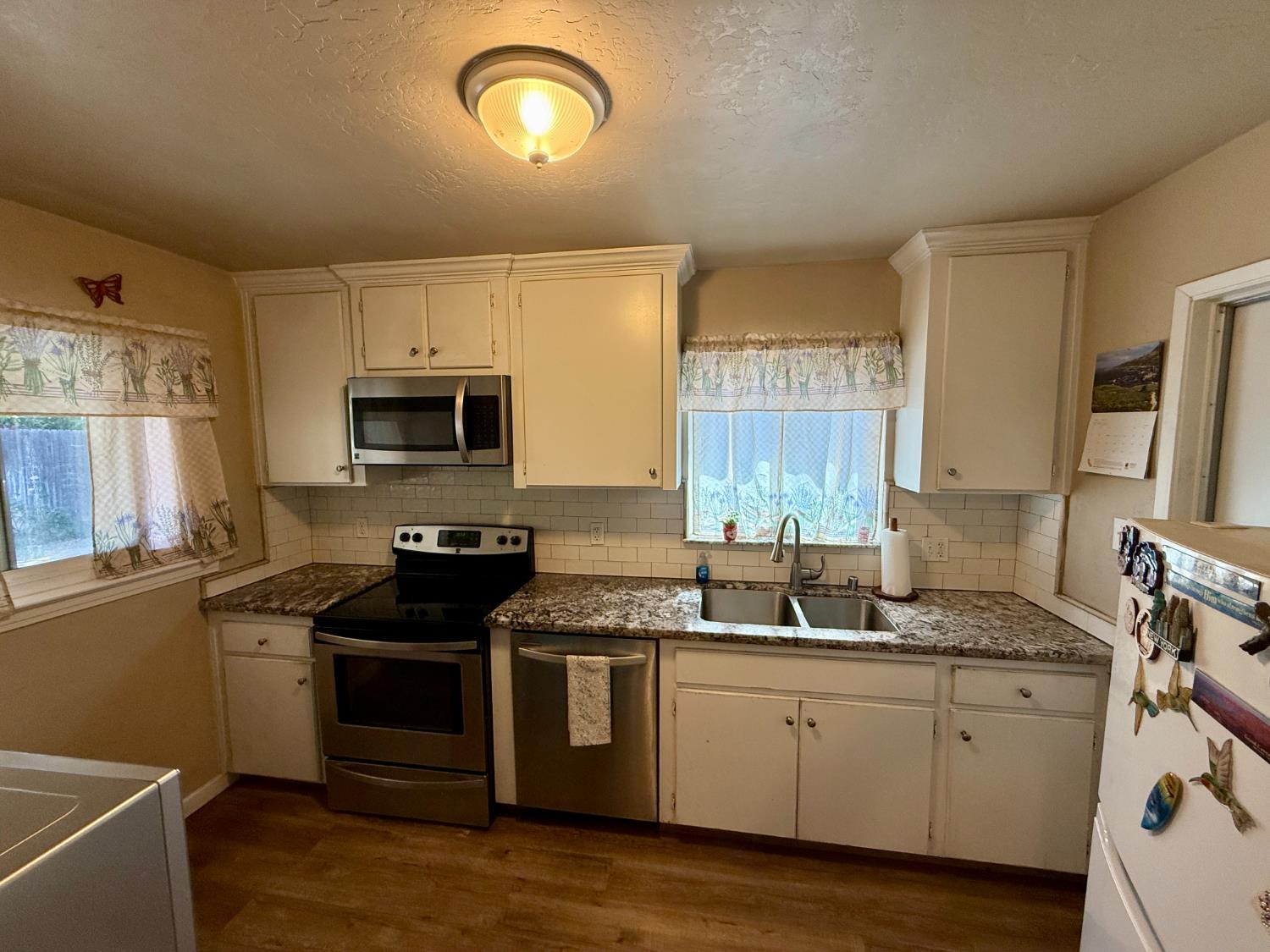 1313 E Griffith Way, Fresno, CA 93704