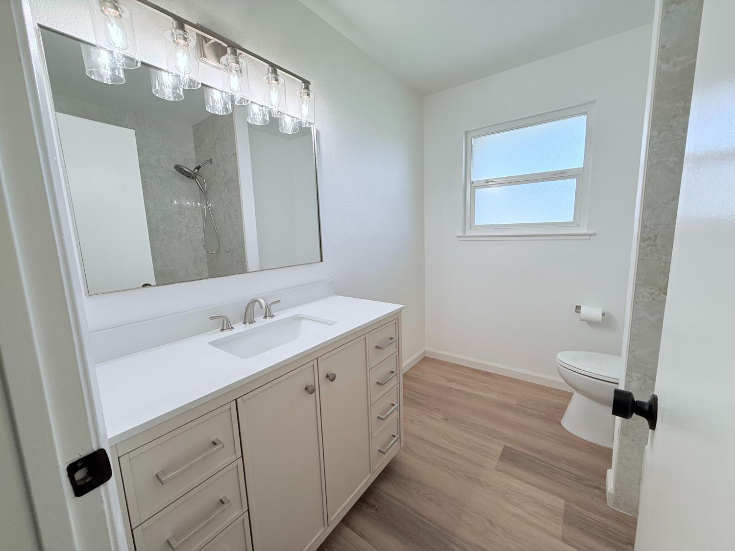 1537 Gettysburg Ave, Clovis, CA 93611