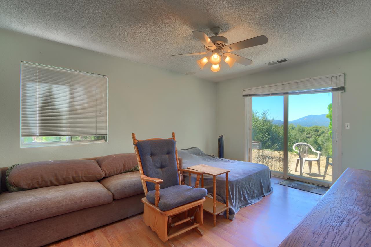 46316 Eastwood Dr S, Oakhurst, CA 93644