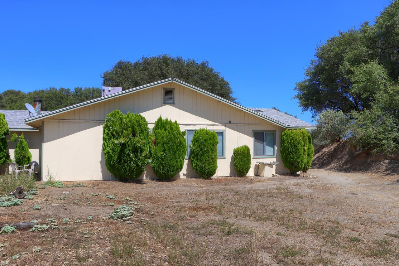 46316 Eastwood Dr S, Oakhurst, CA 93644
