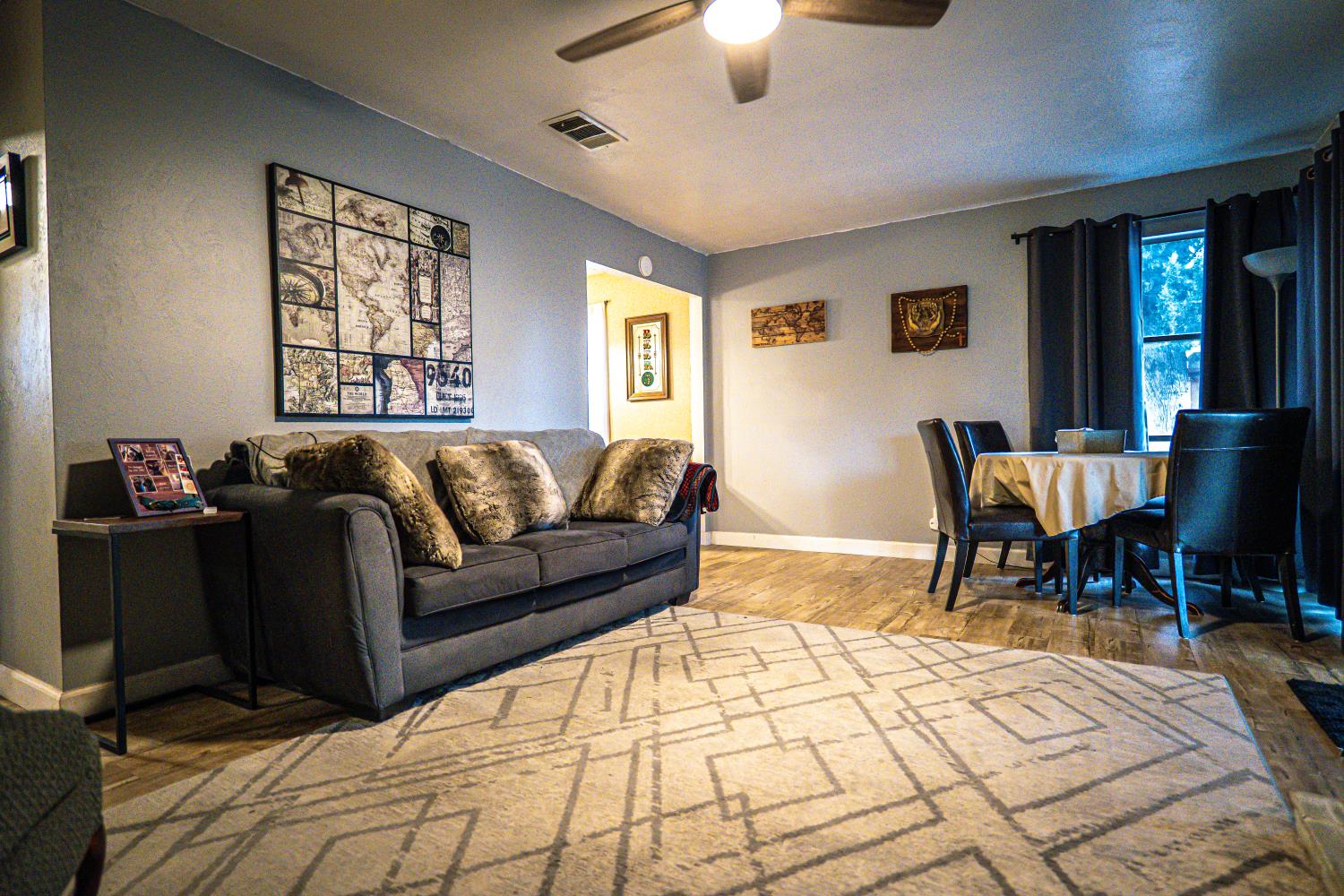 2404 Dewitt Ave, Clovis, CA 93612
