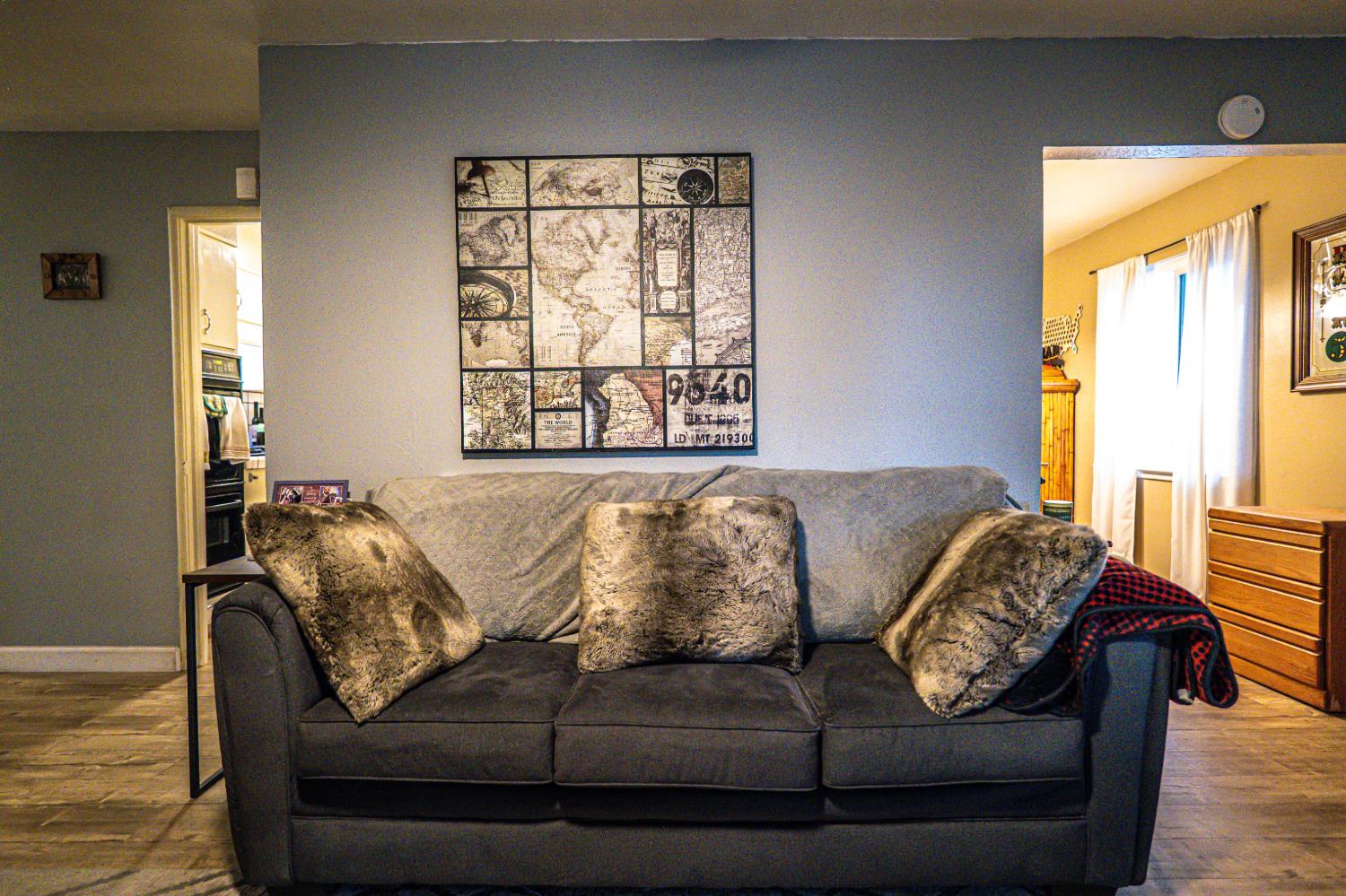 2404 Dewitt Ave, Clovis, CA 93612