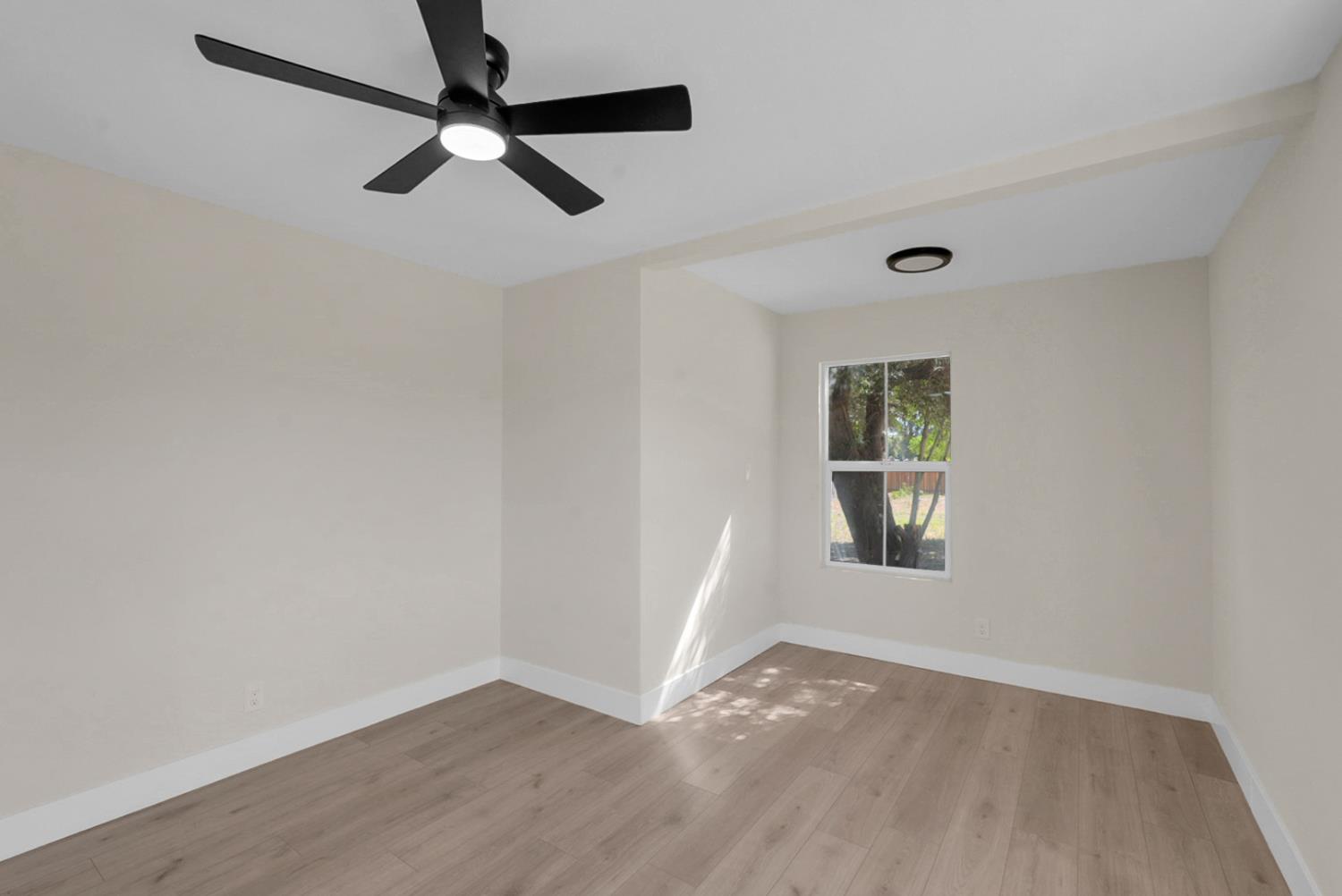 736 S Modesto, Stockton, CA 95203