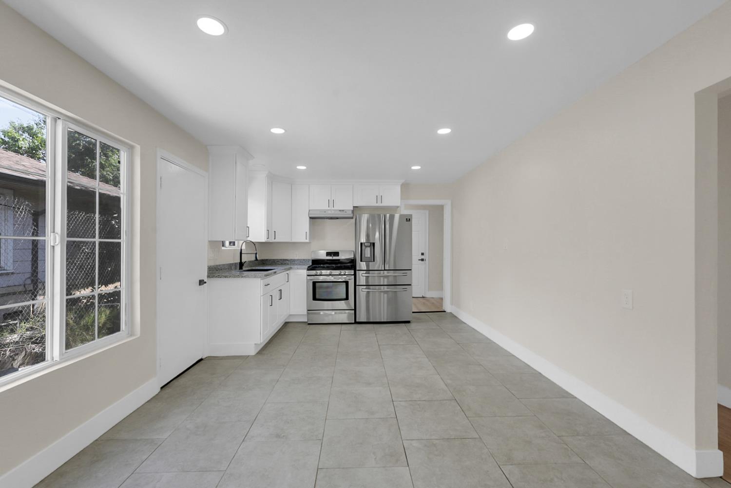 736 S Modesto, Stockton, CA 95203