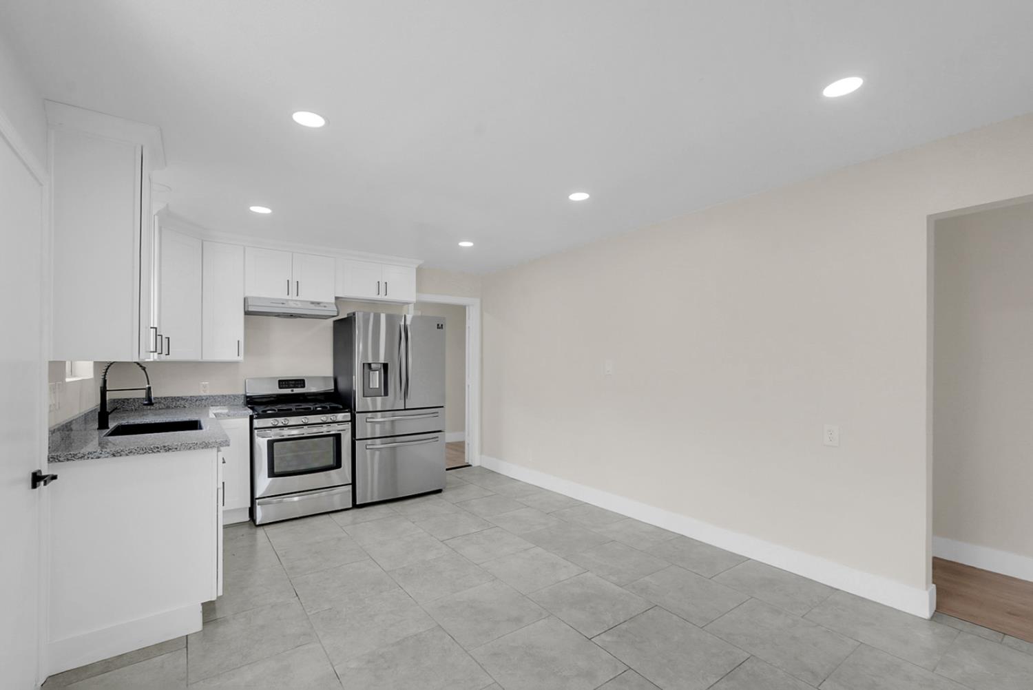 736 S Modesto, Stockton, CA 95203