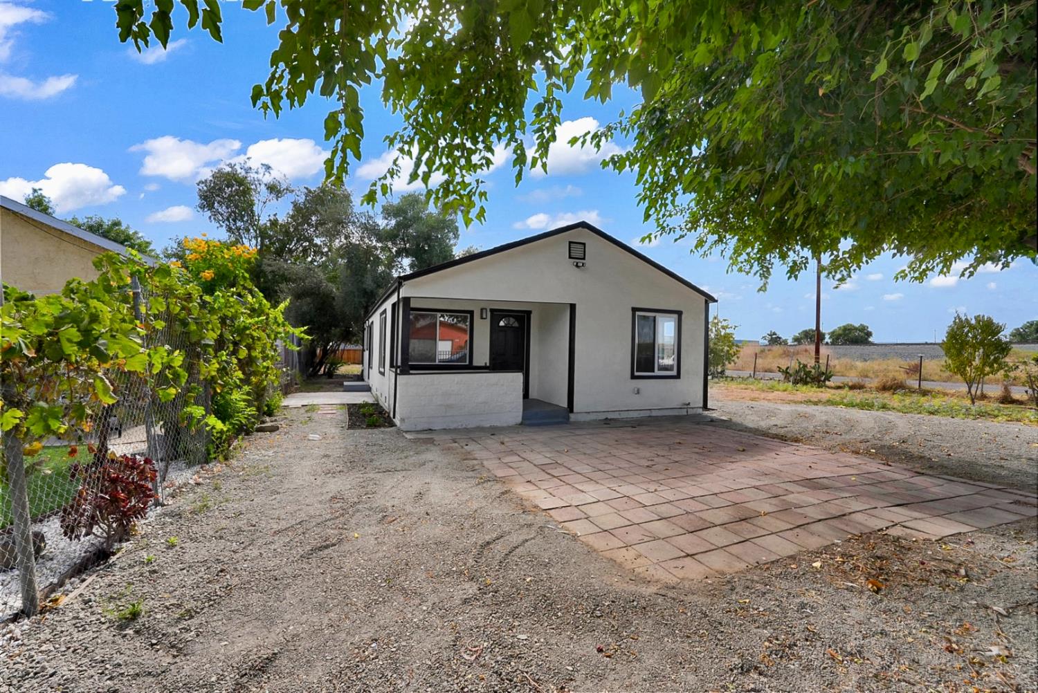 736 S Modesto, Stockton, CA 95203
