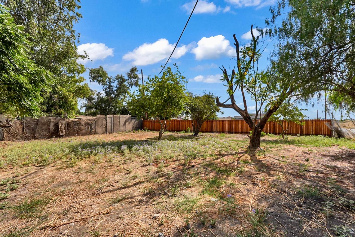 736 S Modesto, Stockton, CA 95203