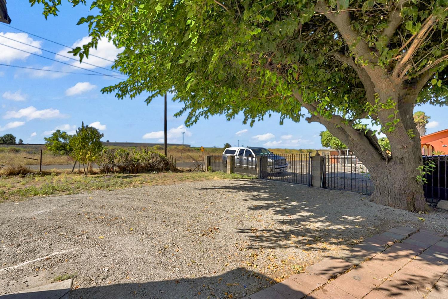 736 S Modesto, Stockton, CA 95203