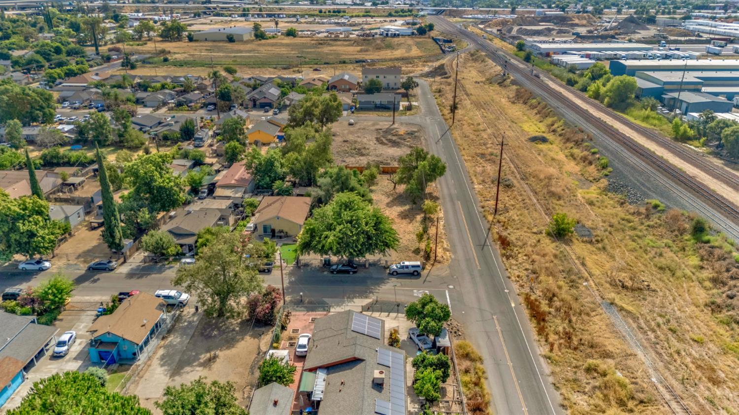 736 S Modesto, Stockton, CA 95203