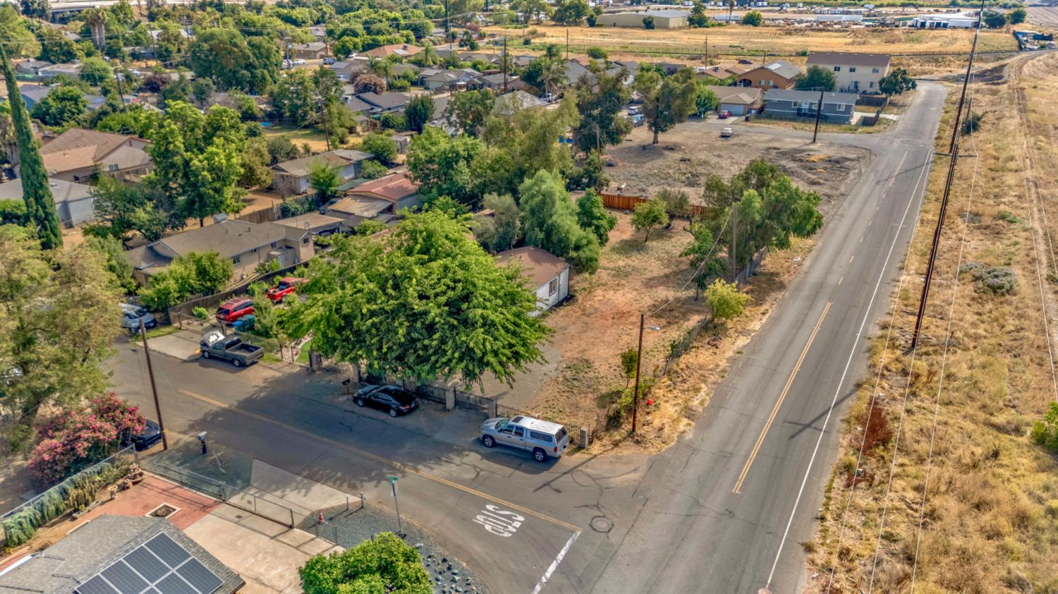 736 S Modesto, Stockton, CA 95203