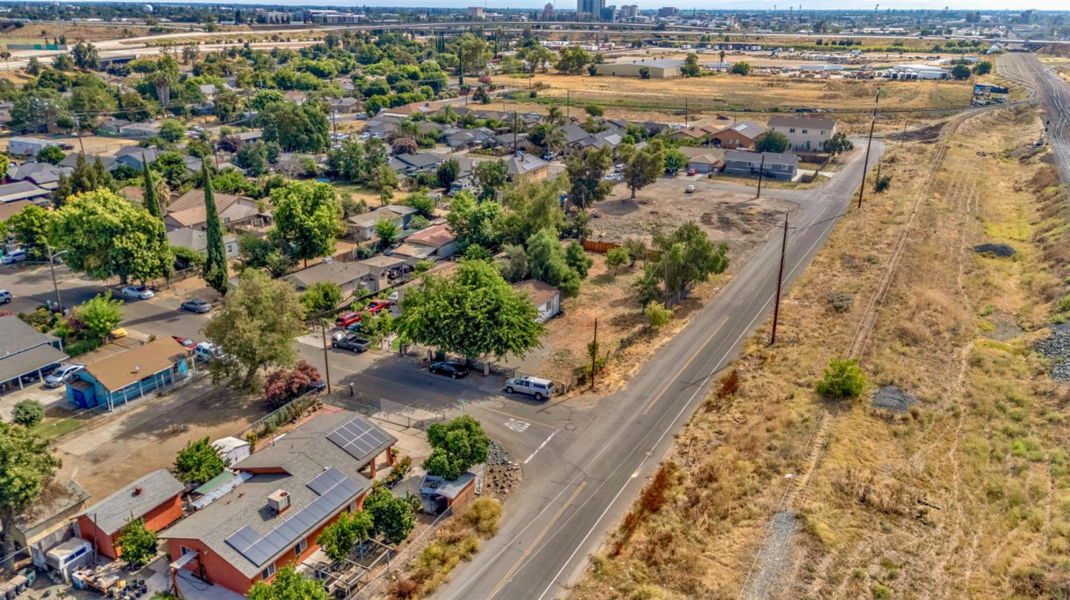 736 S Modesto, Stockton, CA 95203
