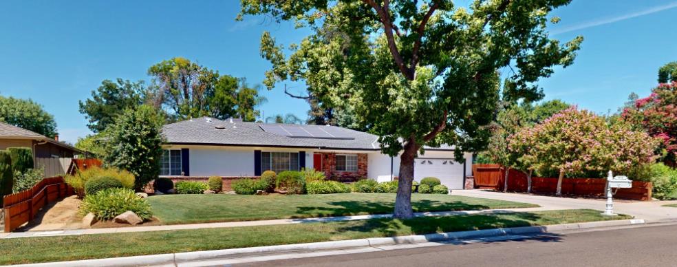 3222 W Dovewood Ln, Fresno, CA 93711