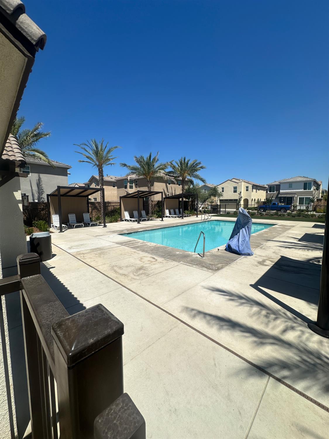 1108 W Encore Way W, Madera, CA 93636
