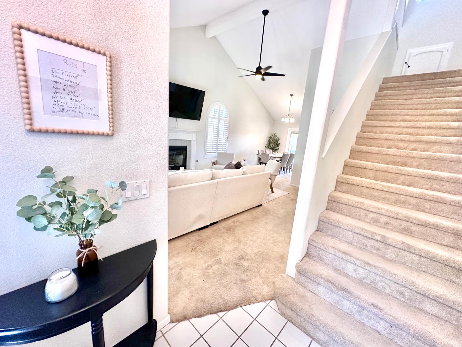 1426 E Salem Ave, Fresno, CA 93720