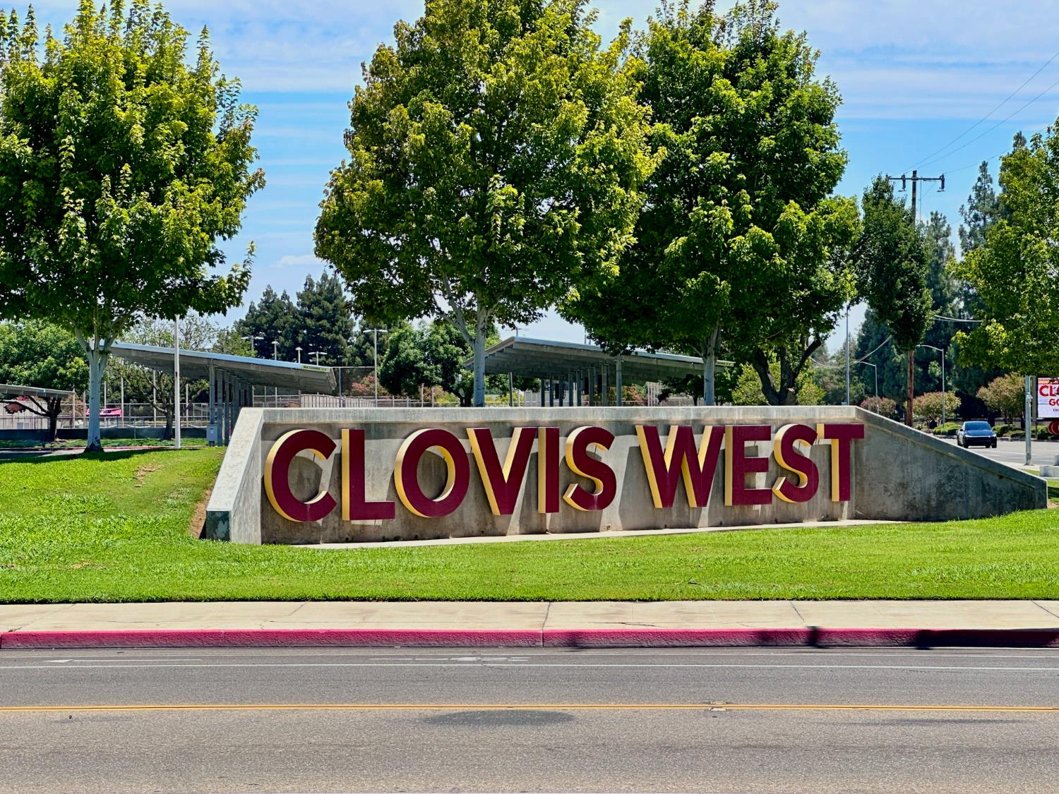 1426 E Salem Ave, Fresno, CA 93720