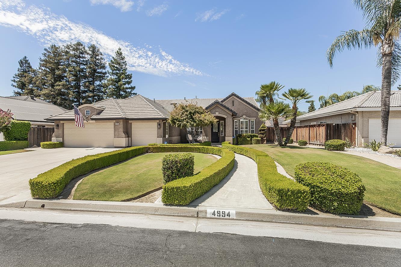 4994 W Minarets Ave, Fresno, CA 93722