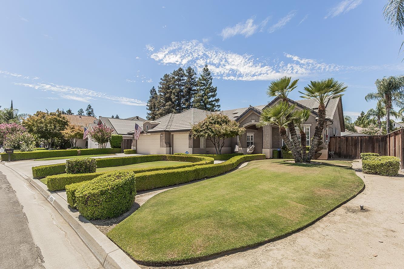 4994 W Minarets Ave, Fresno, CA 93722