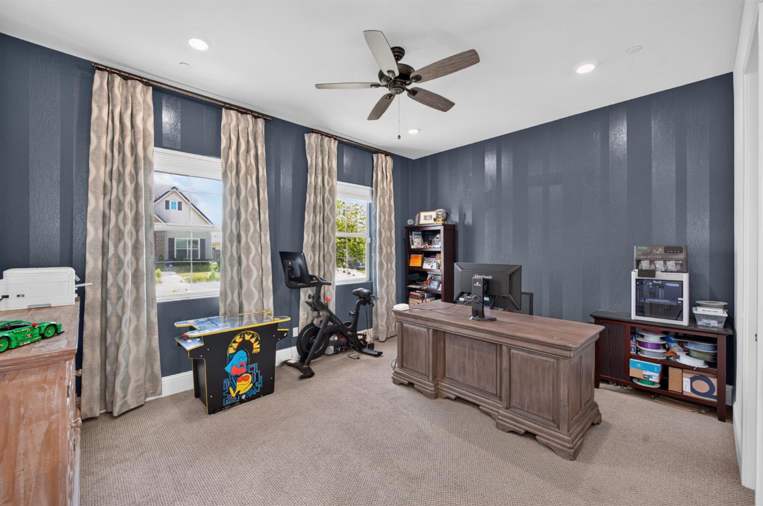 2314 E Kynzlee Ave, Fresno, CA 93730