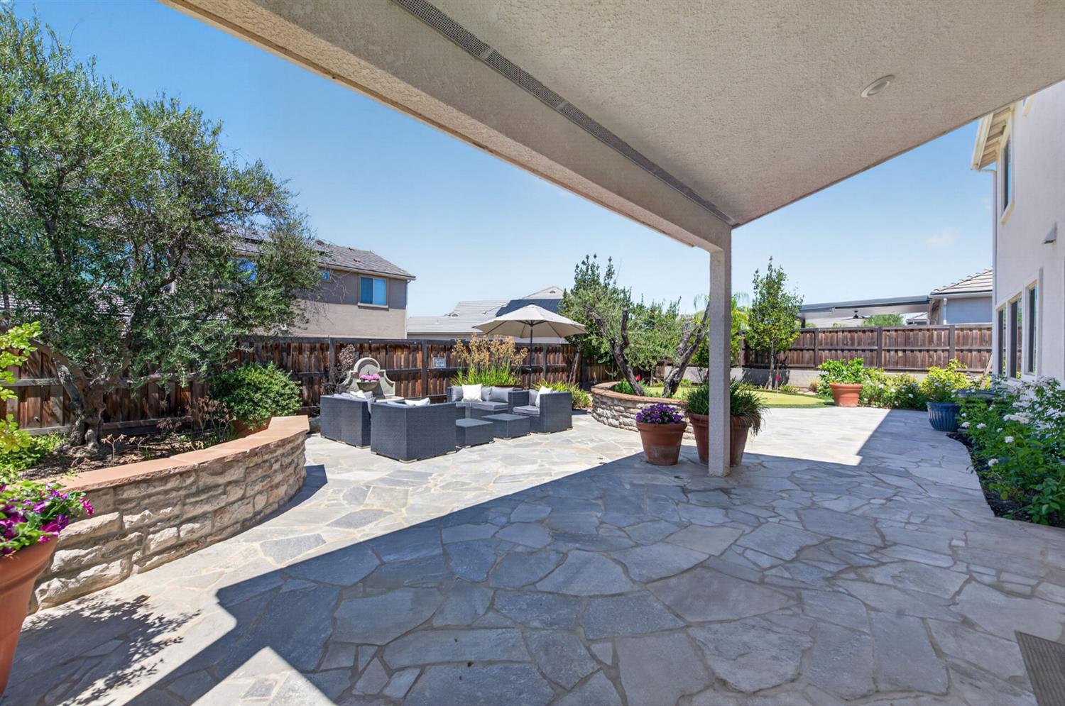 2314 E Kynzlee Ave, Fresno, CA 93730