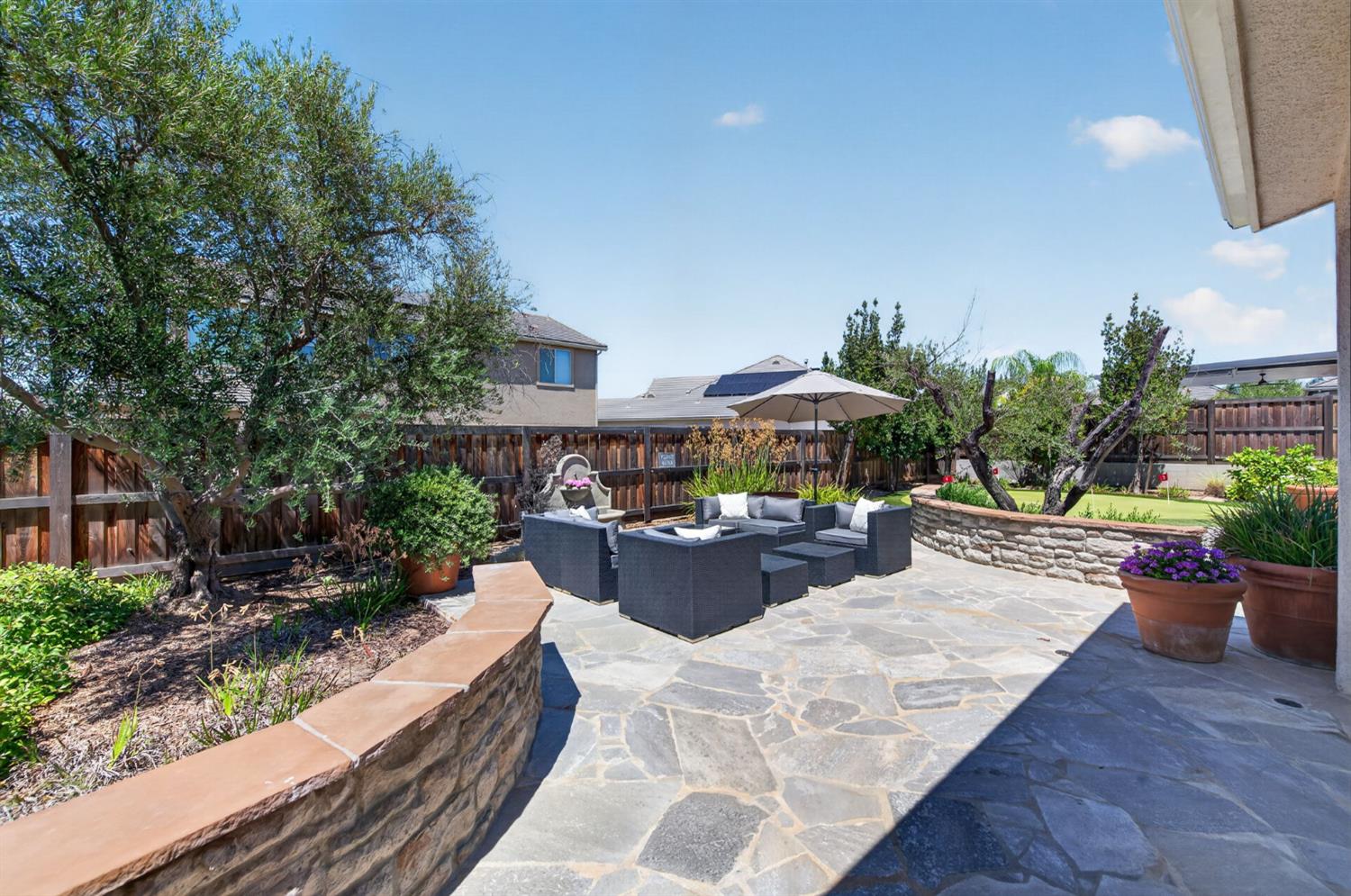 2314 E Kynzlee Ave, Fresno, CA 93730