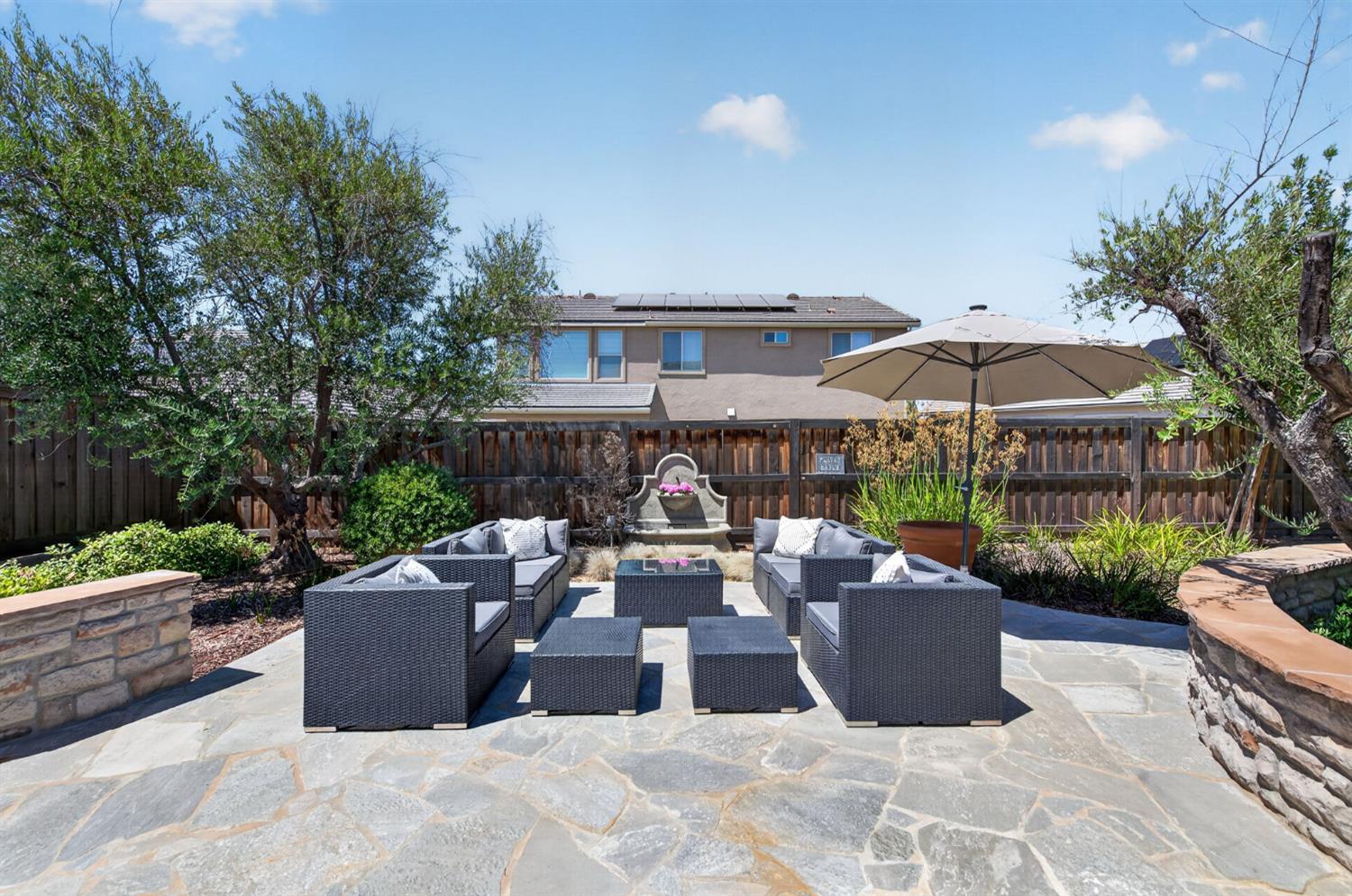 2314 E Kynzlee Ave, Fresno, CA 93730