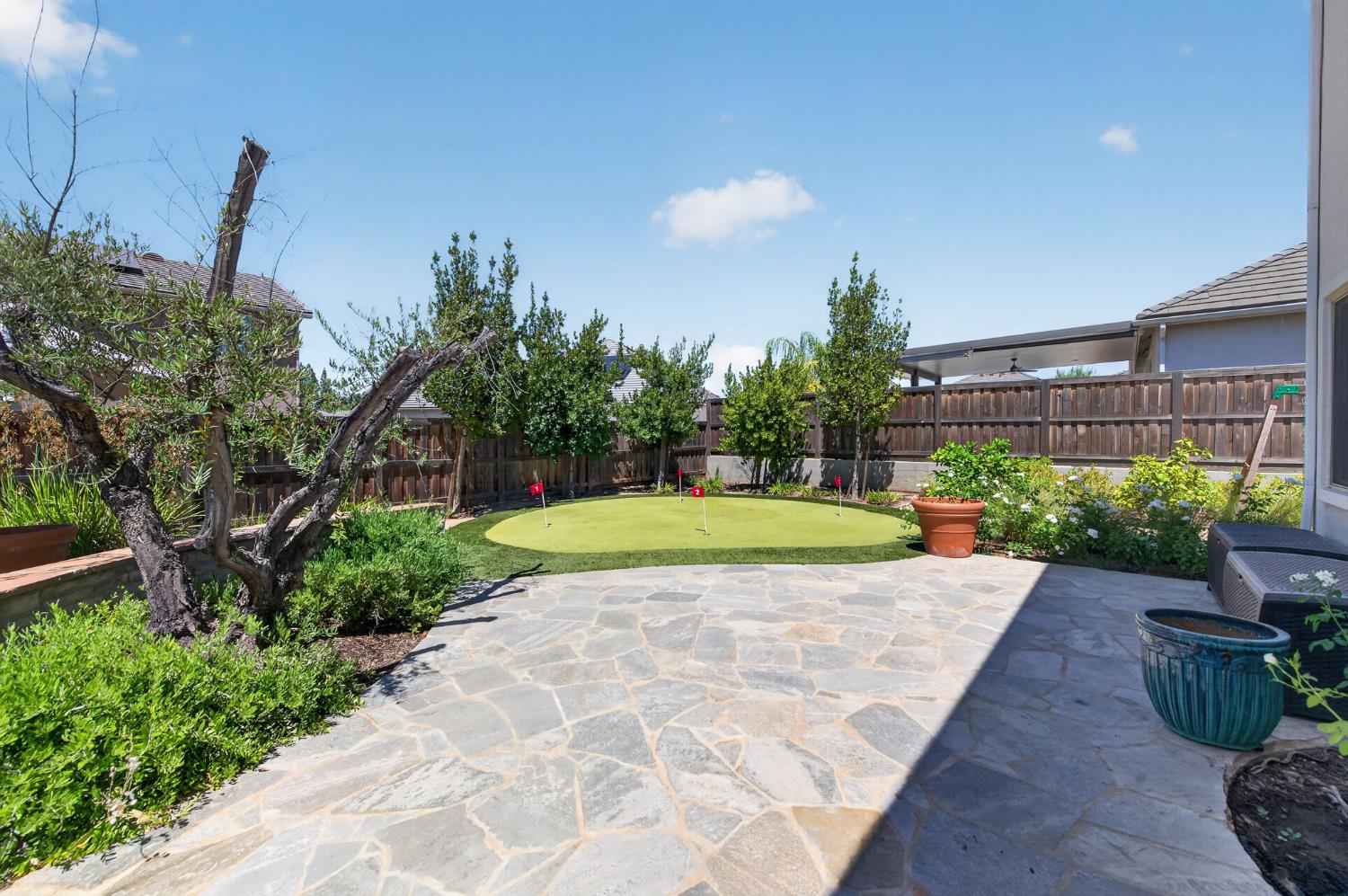 2314 E Kynzlee Ave, Fresno, CA 93730