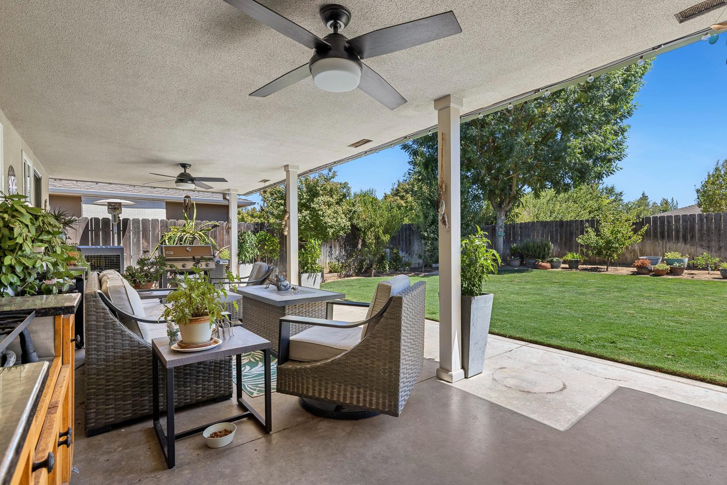 1325 W Magill Ave, Fresno, CA 93711