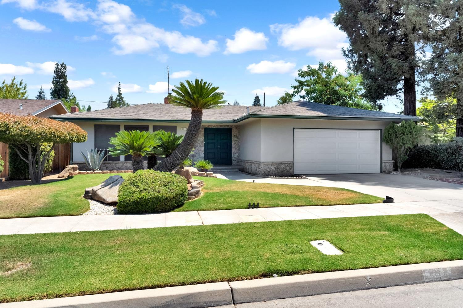 5618 N 9Th St, Fresno, CA 93710