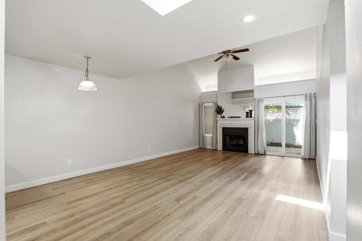 474 E Alluvial Ave #119, Fresno, CA 93720