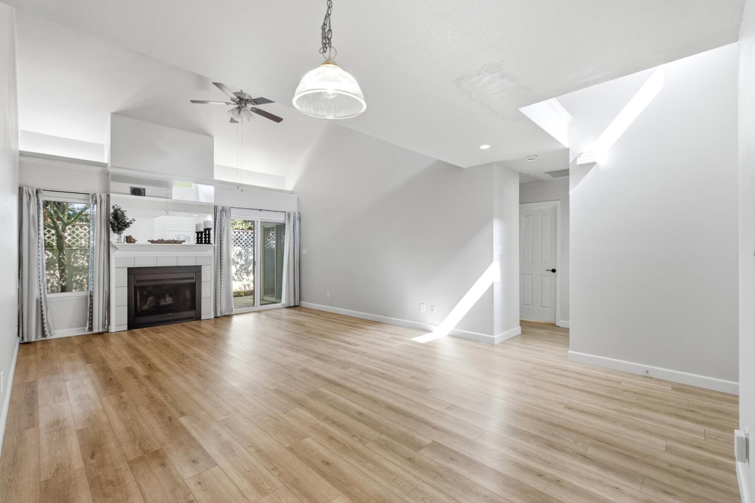 474 E Alluvial Ave #119, Fresno, CA 93720